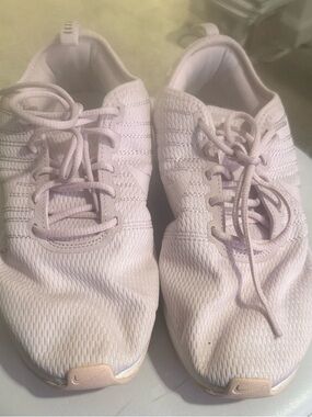 Nike Kids Light Pink Lace-Up Sneakers